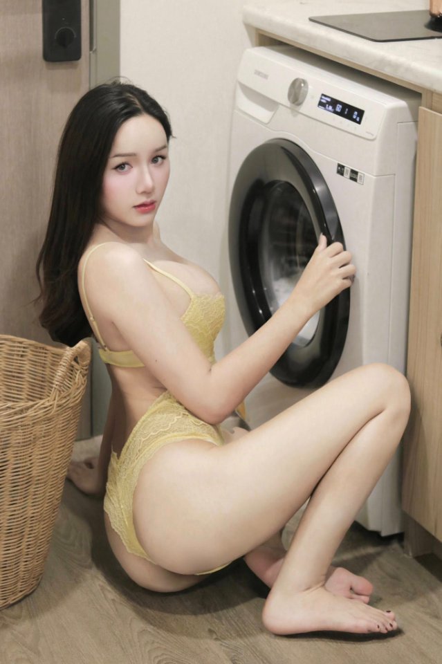 Fha Chotika อิงฟ้า